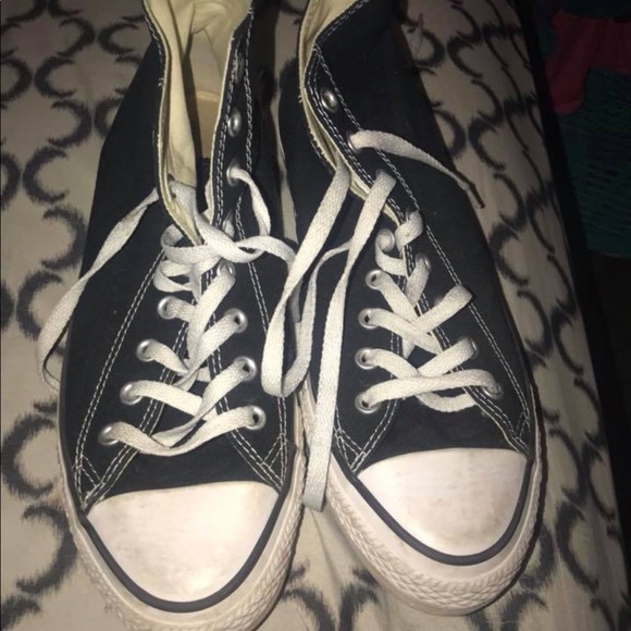 Converse - Picture 2 of 2